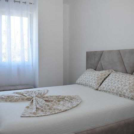 Best Summer Apartment Golem  Exterior foto