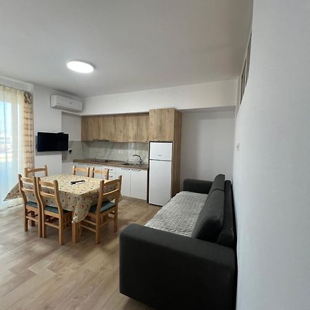 Best Summer Apartment Golem  Exterior foto