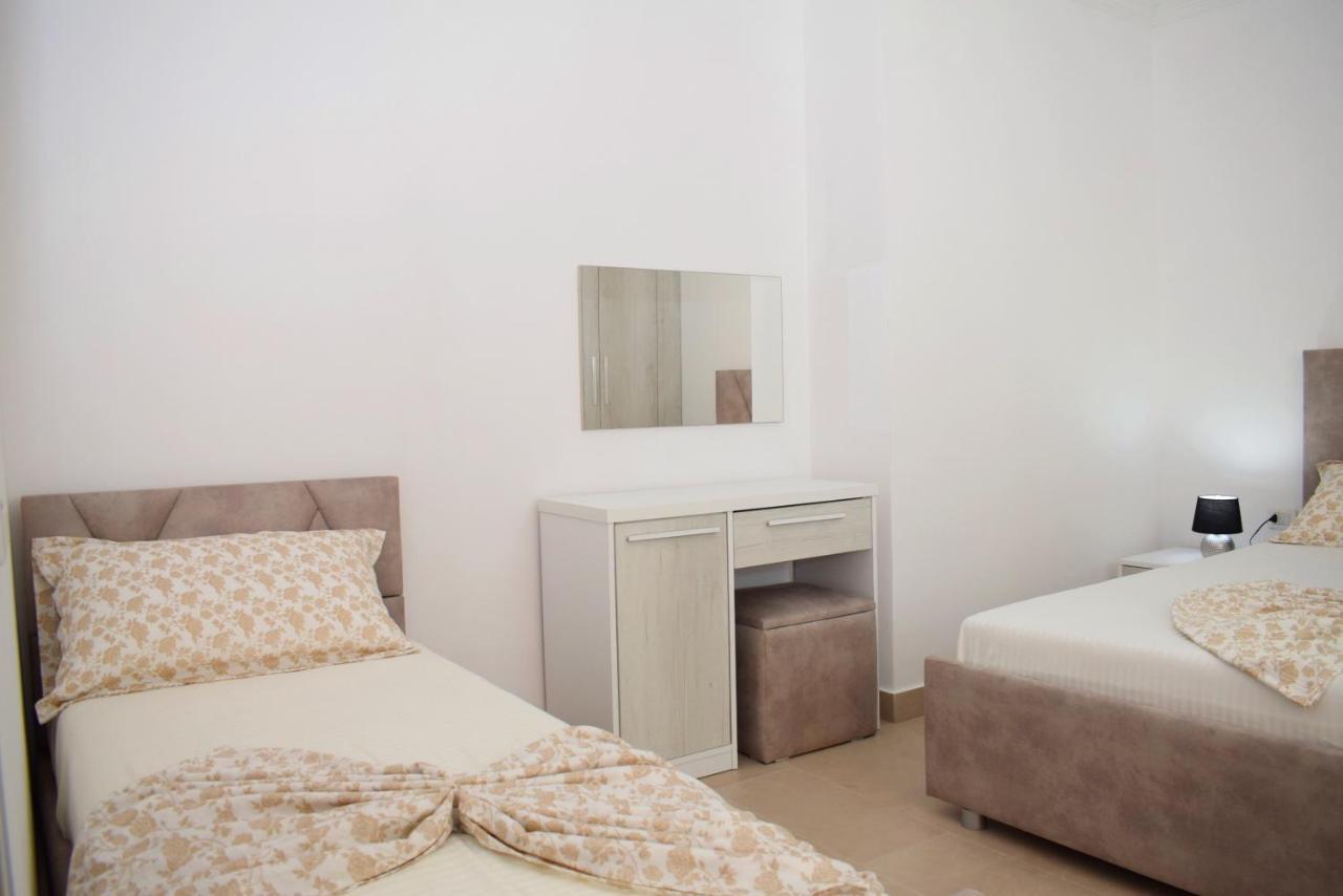 Best Summer Apartment Golem  Exterior foto